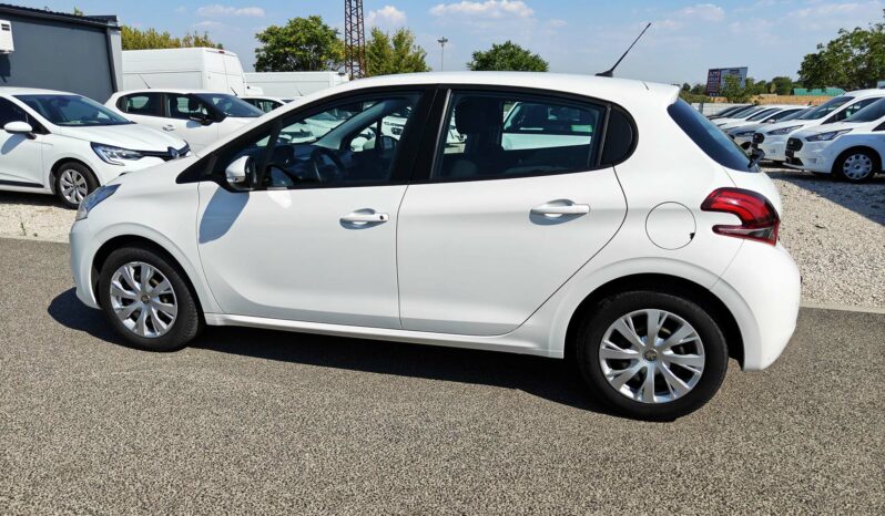 PEUGEOT 208 1.5 BlueHDi Van Active Vonóhorog Kamera Navigáció Tempomat 3%THM 12hó garancia /Vásárolja meg online/ full