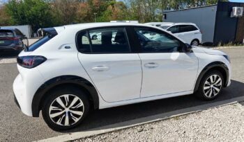 PEUGEOT 208 e-208 50kWh 136Le Navi Digitklíma LED 3%THM 12hó garancia Akku certifikáció full